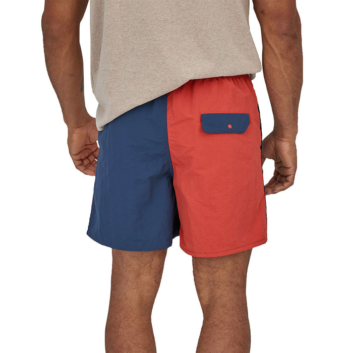 Patagonia Men's Baggies Shorts - 5 in. harlequin: sumac red model back