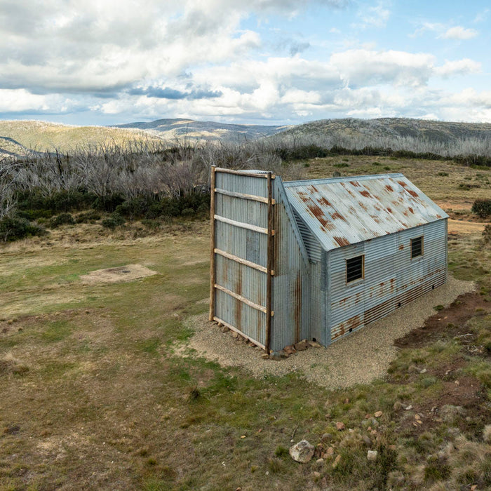 Round Mountain Hut: The Final Chapter in the Kosciuszko Huts Rebuild Program