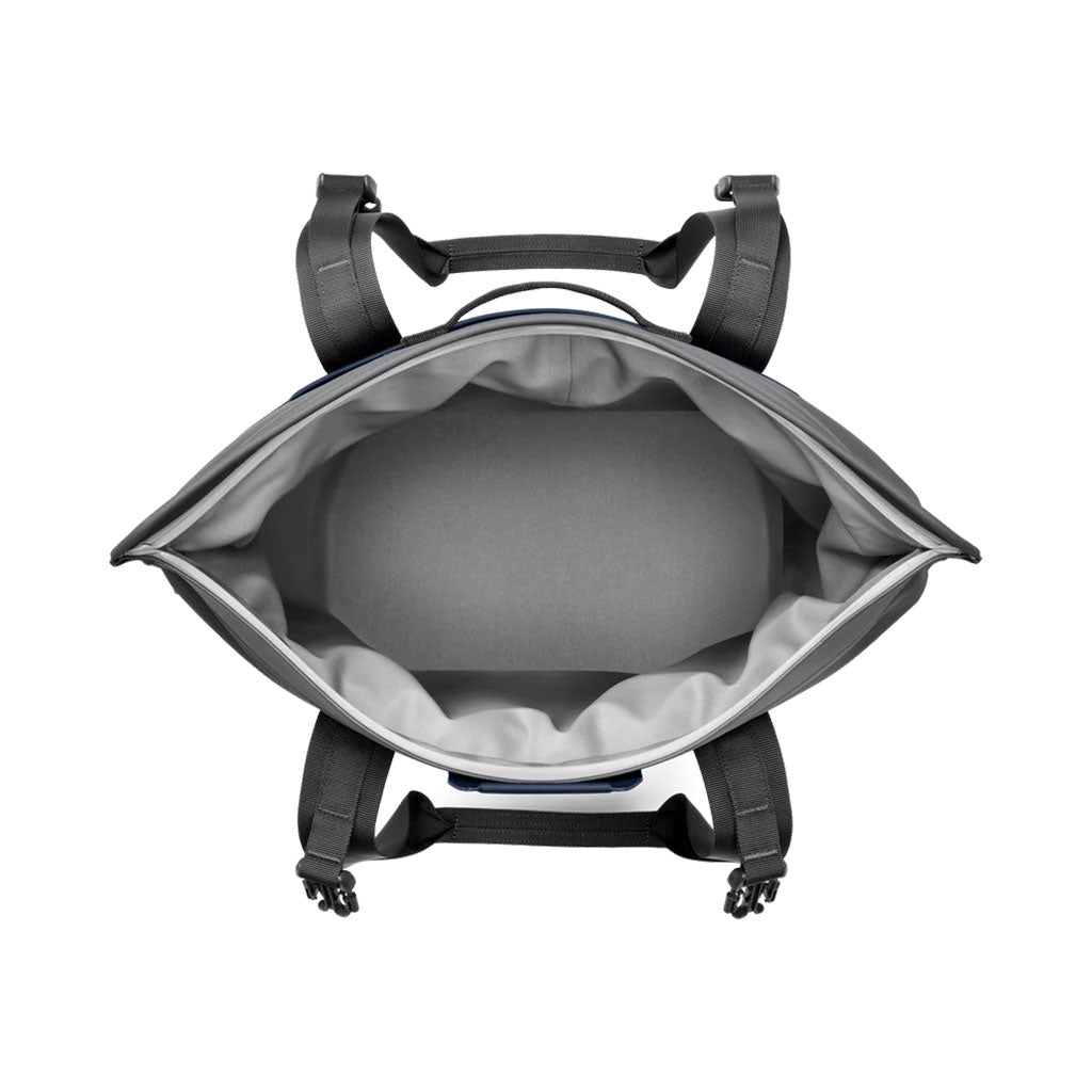 Yeti Hopper M15 Soft Cooler navy detail 7