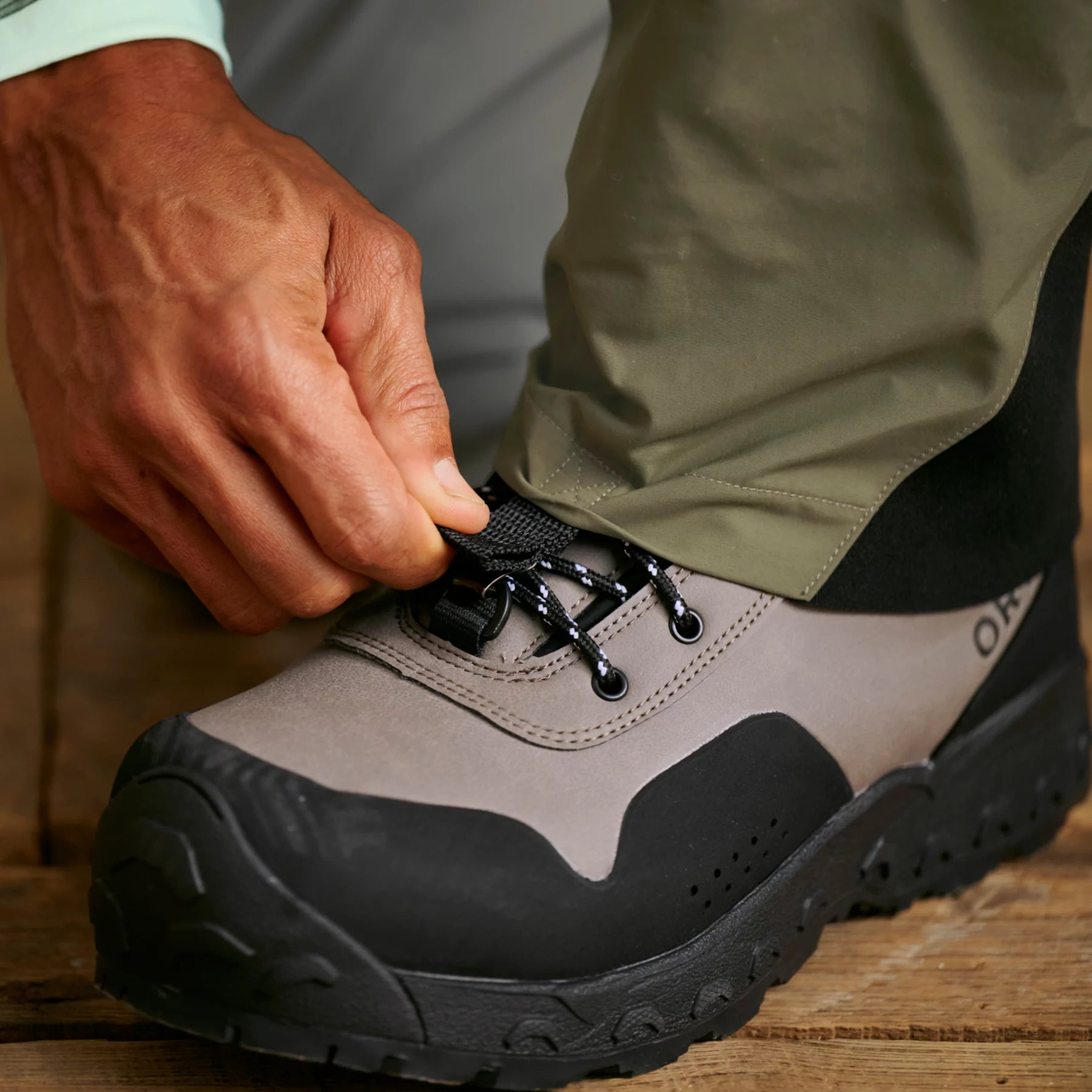 Orvis Men's Clearwater Wader - Sagebrush Details 7