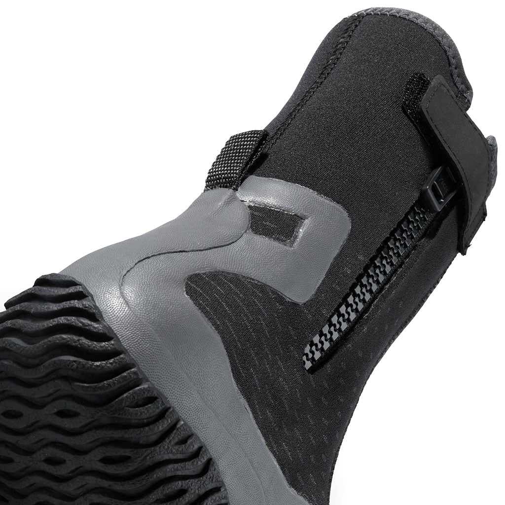 NRS Men's Paddle Wetshoe detail 3