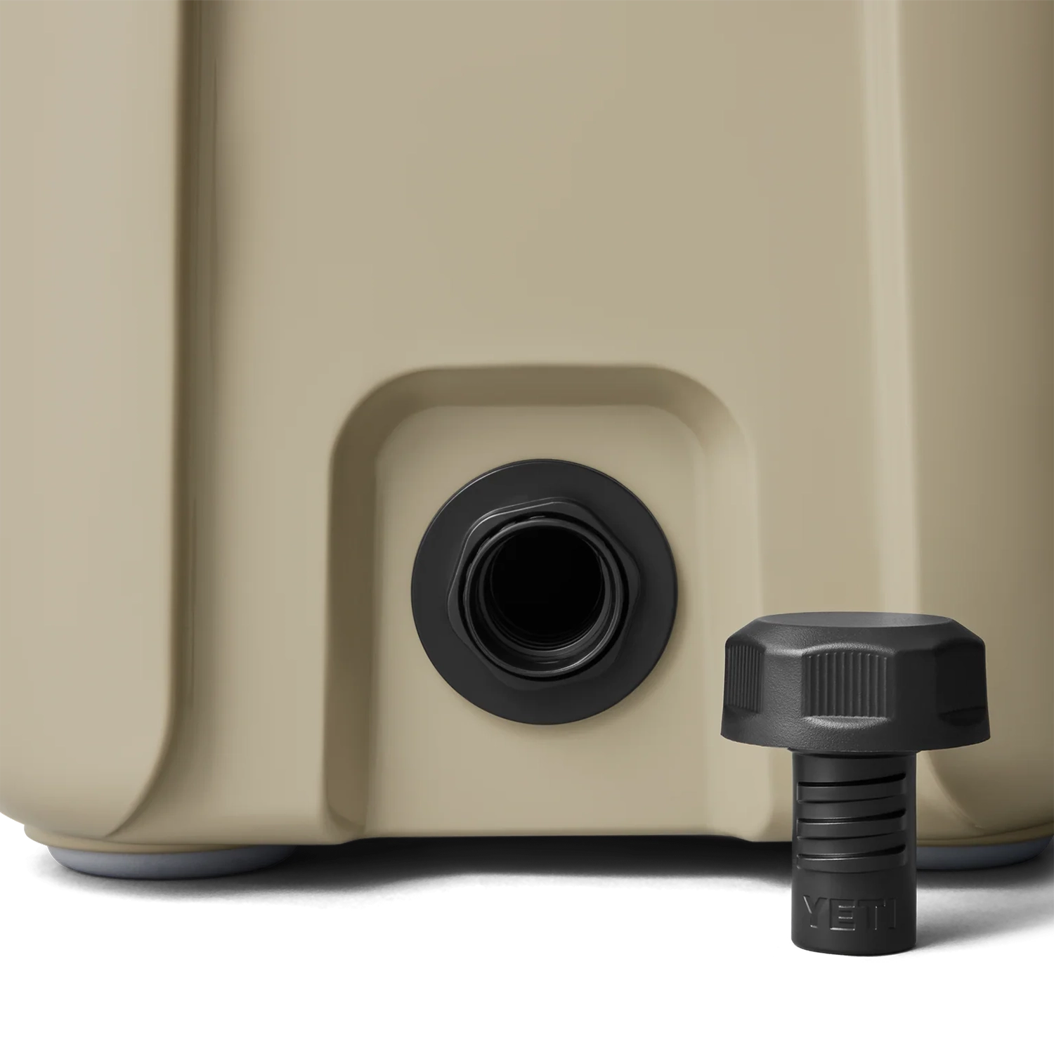 Yeti Roadie 15 Hard Cooler - Tan