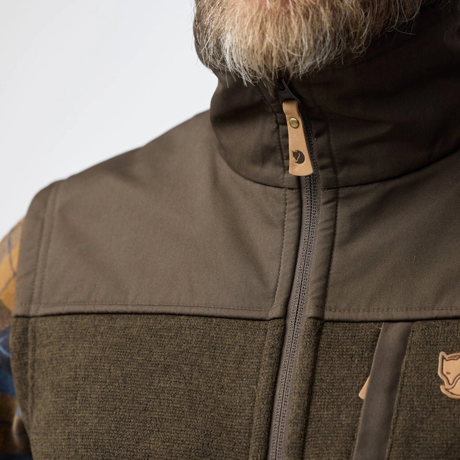 Fjallraven Men's Buck Fleece Vest - Dark Olive