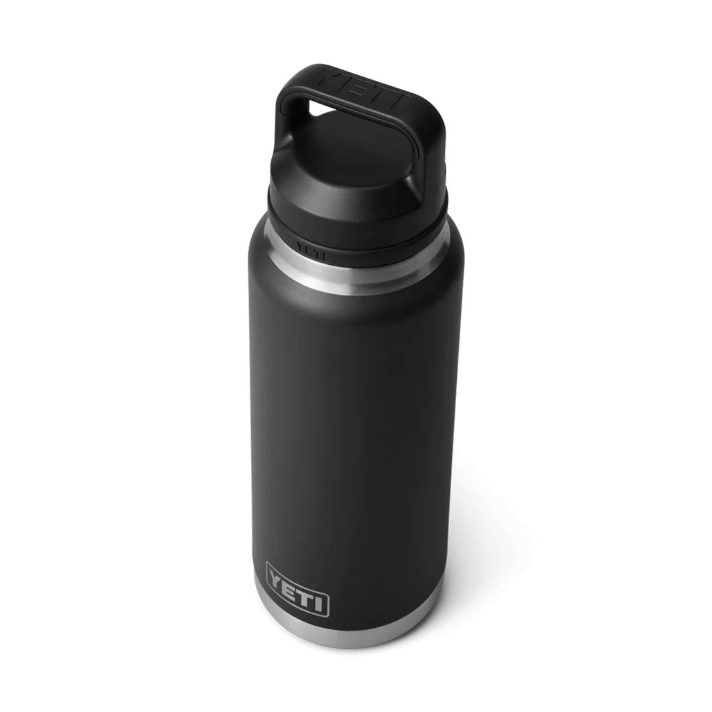 Yeti Rambler Bottle with Chug Cap - 36oz (1065ml) black detail 2