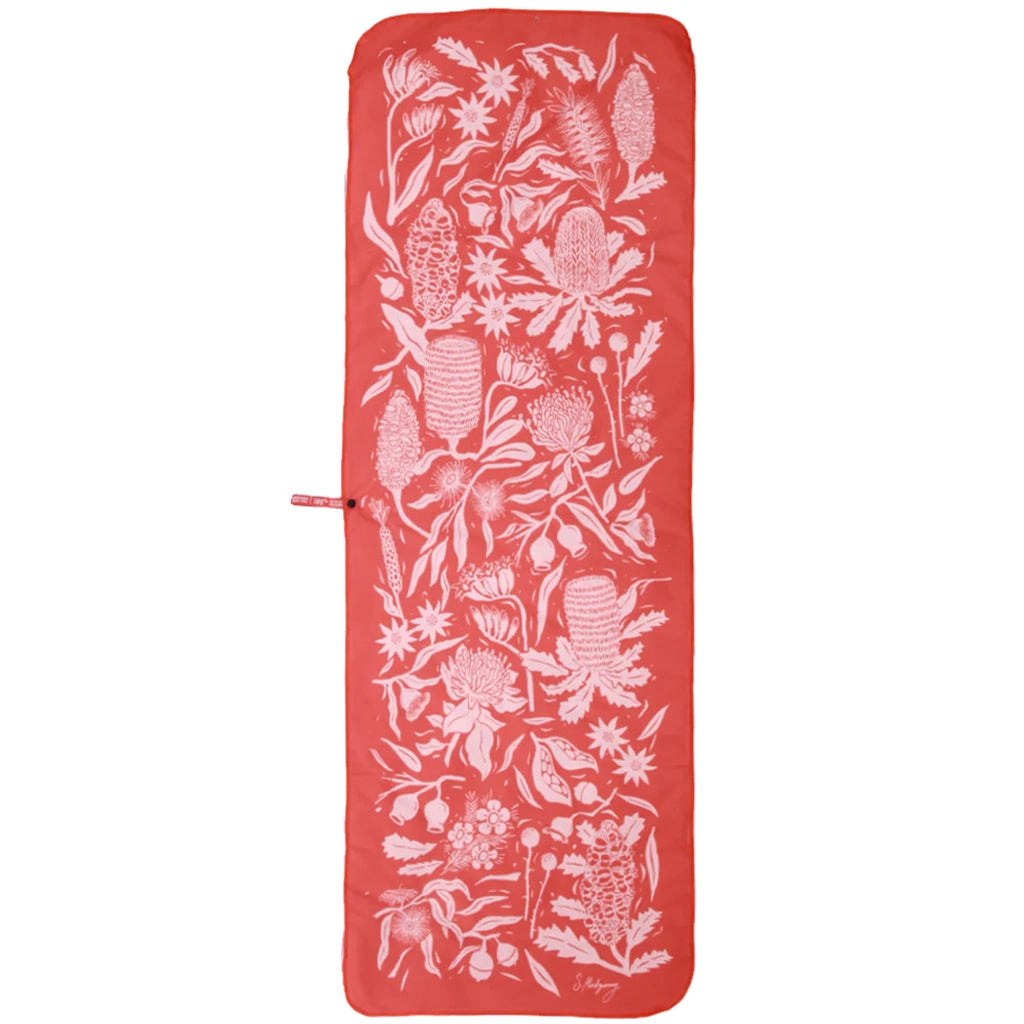 Mont Flora Microfibre Travel Towel — view 6