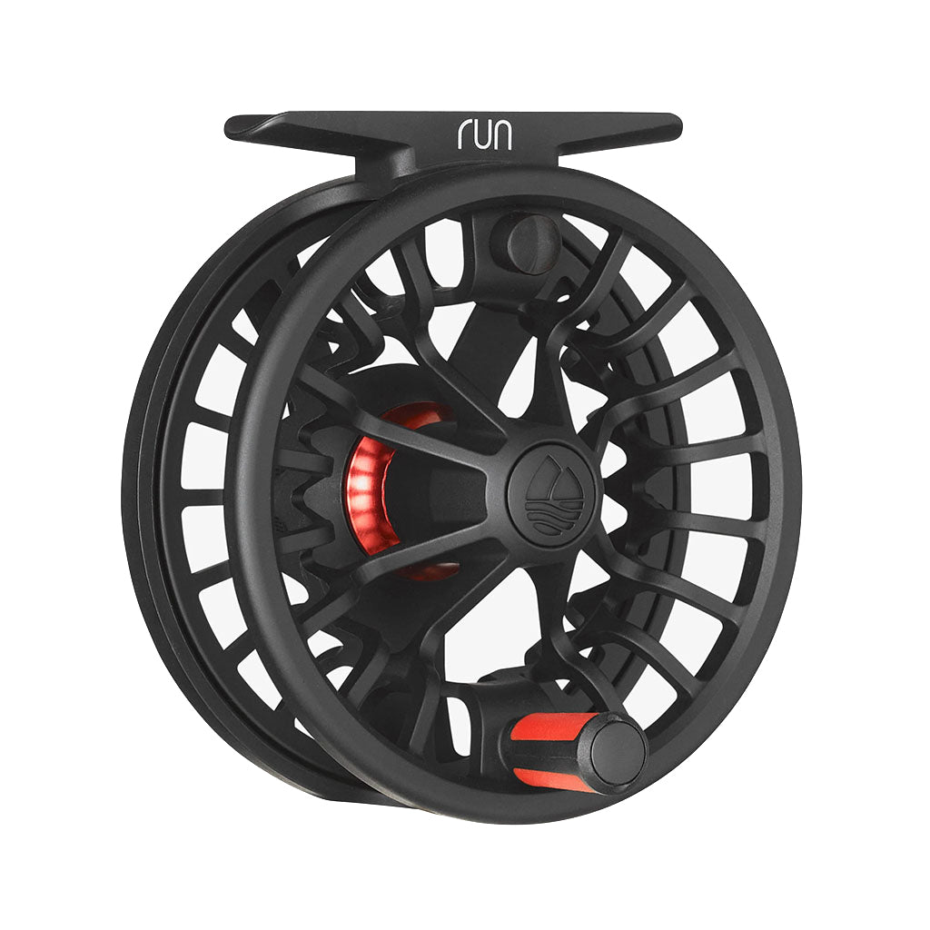 Redington Run Fly Reel black detail 1