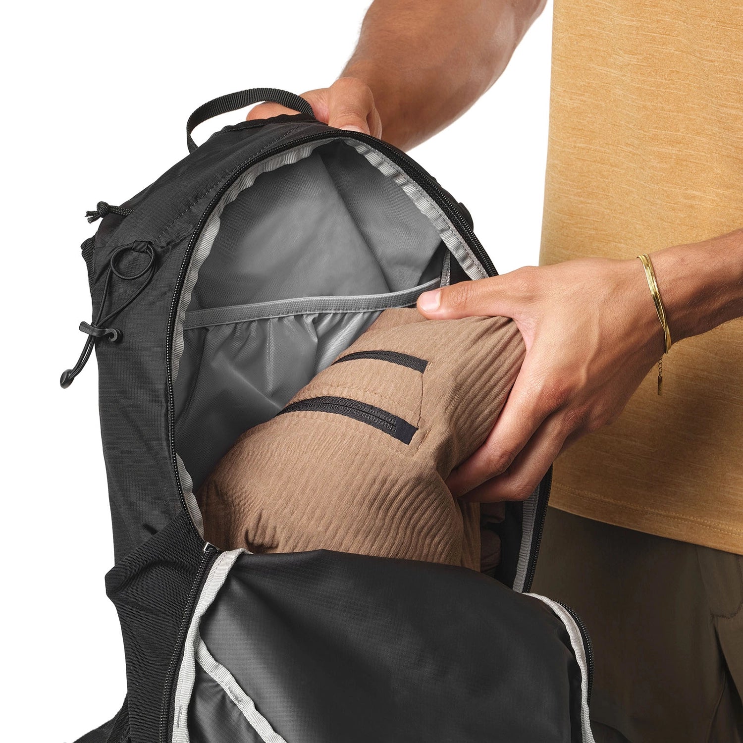 Salomon Trailblazer 30L Everyday Backpack — view 4