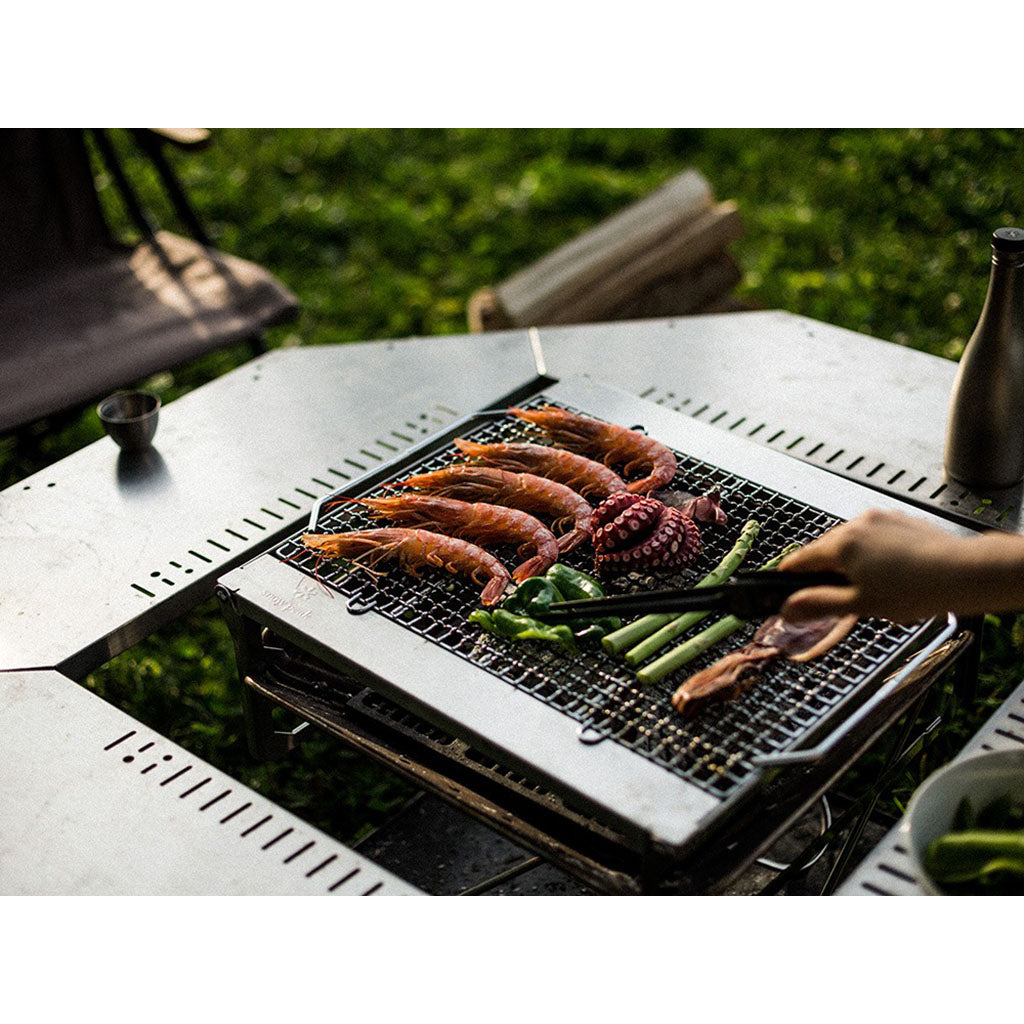 Snow Peak Pack & Carry Fireplace Grill Pro (Medium) detail 3