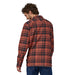 Patagonia Men's Long-Sleeved Organic Cotton Midweight Fjord Flannel Shirt ICRD Detail 2