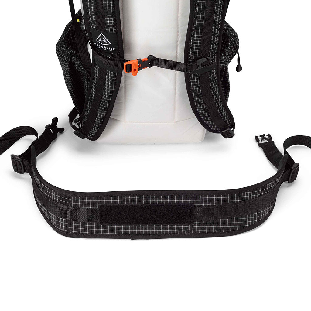 Hyperlite Mountain Gear Elevate (22L) white detail 4
