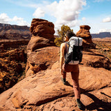 Hyperlite Mountain Gear Elevate (22L) lifestyle 2