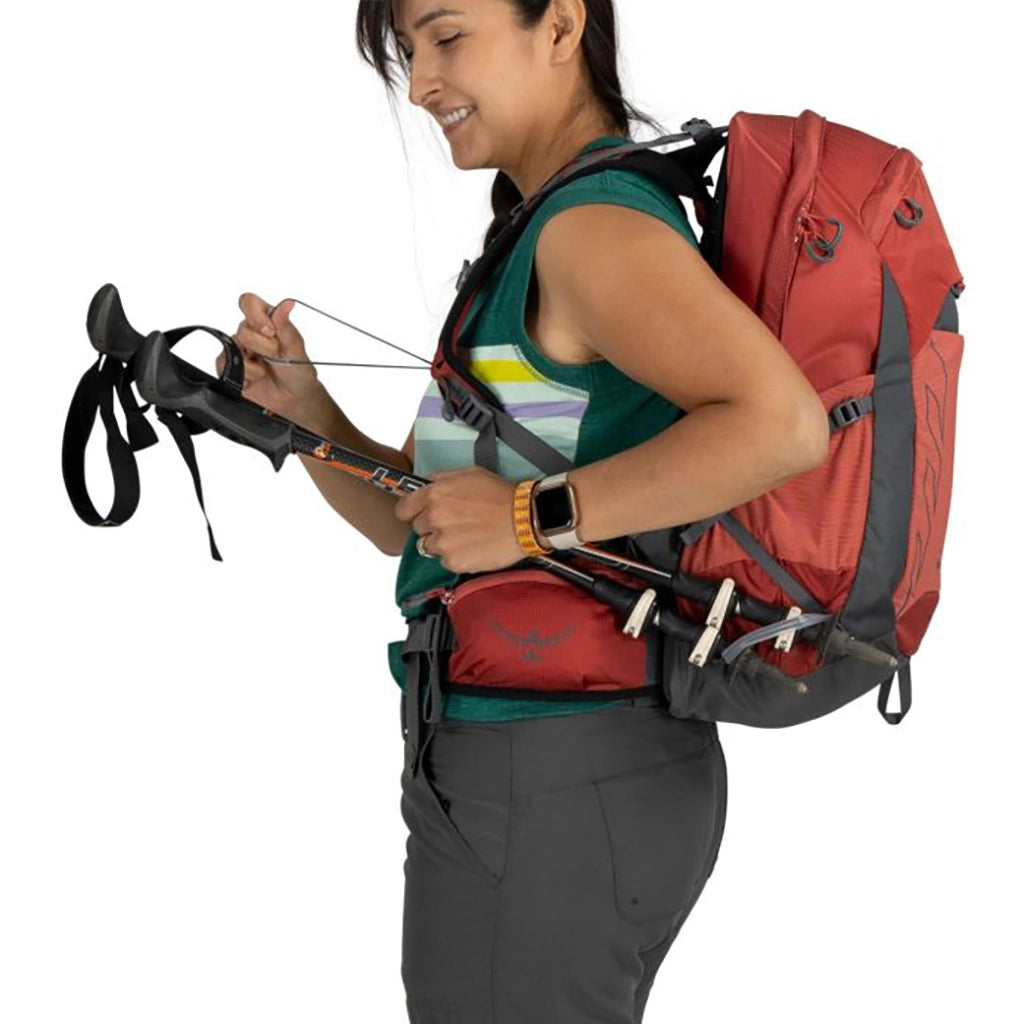 Osprey Women's Tempest (22L) - Clack 
Anchor Blue Details 7