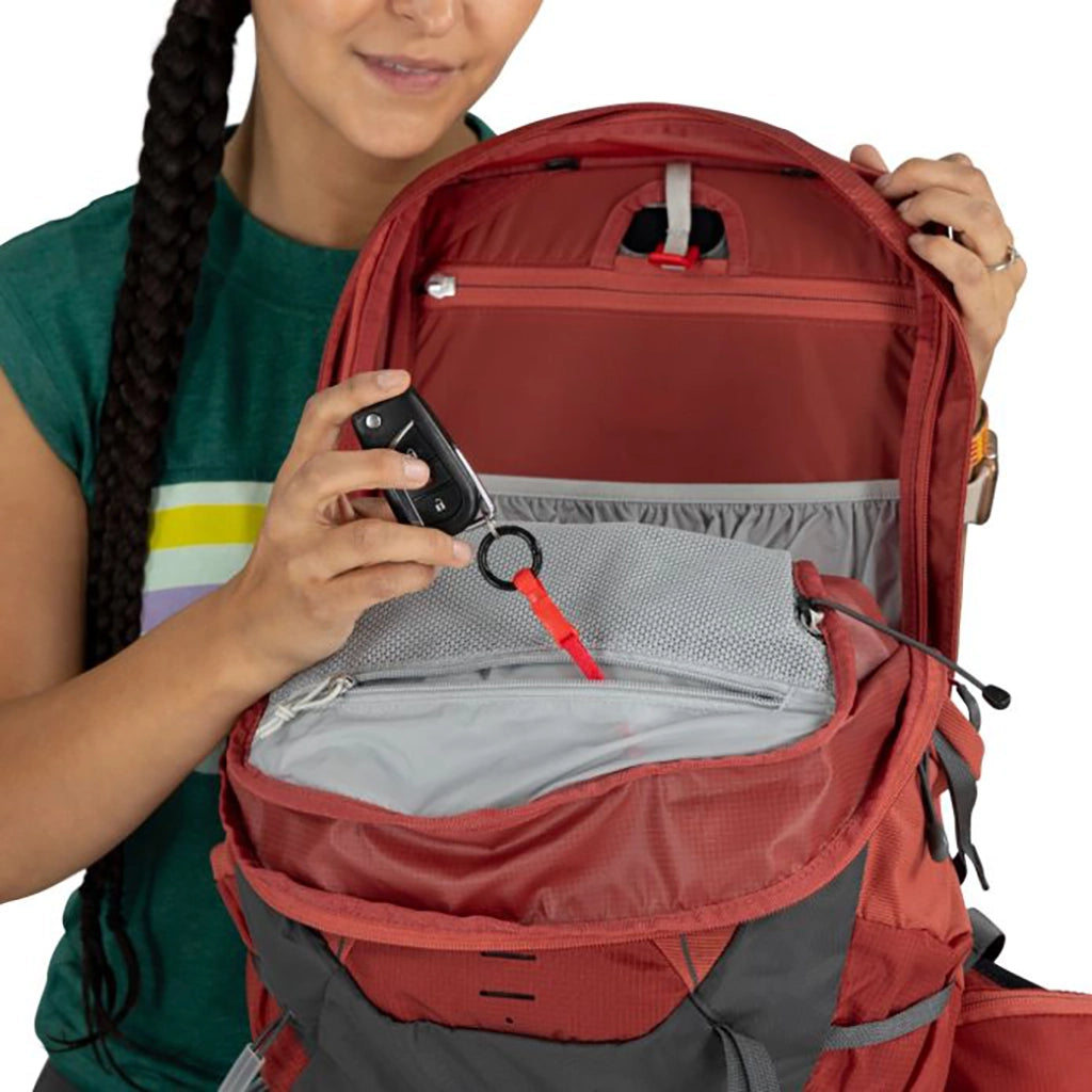 Osprey Women's Tempest (22L) - Clack 
Anchor Blue Details 5
