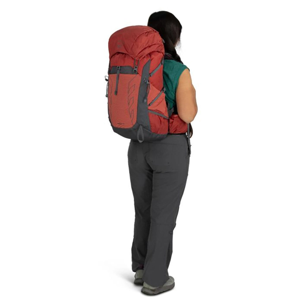 Osprey Women's Tempest (33L) - Black Details 5