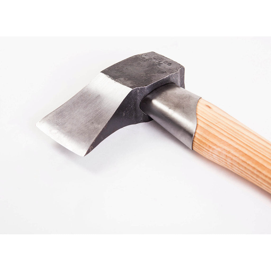 Gransfors Bruk Long Handled Splitting Axe - detail 1