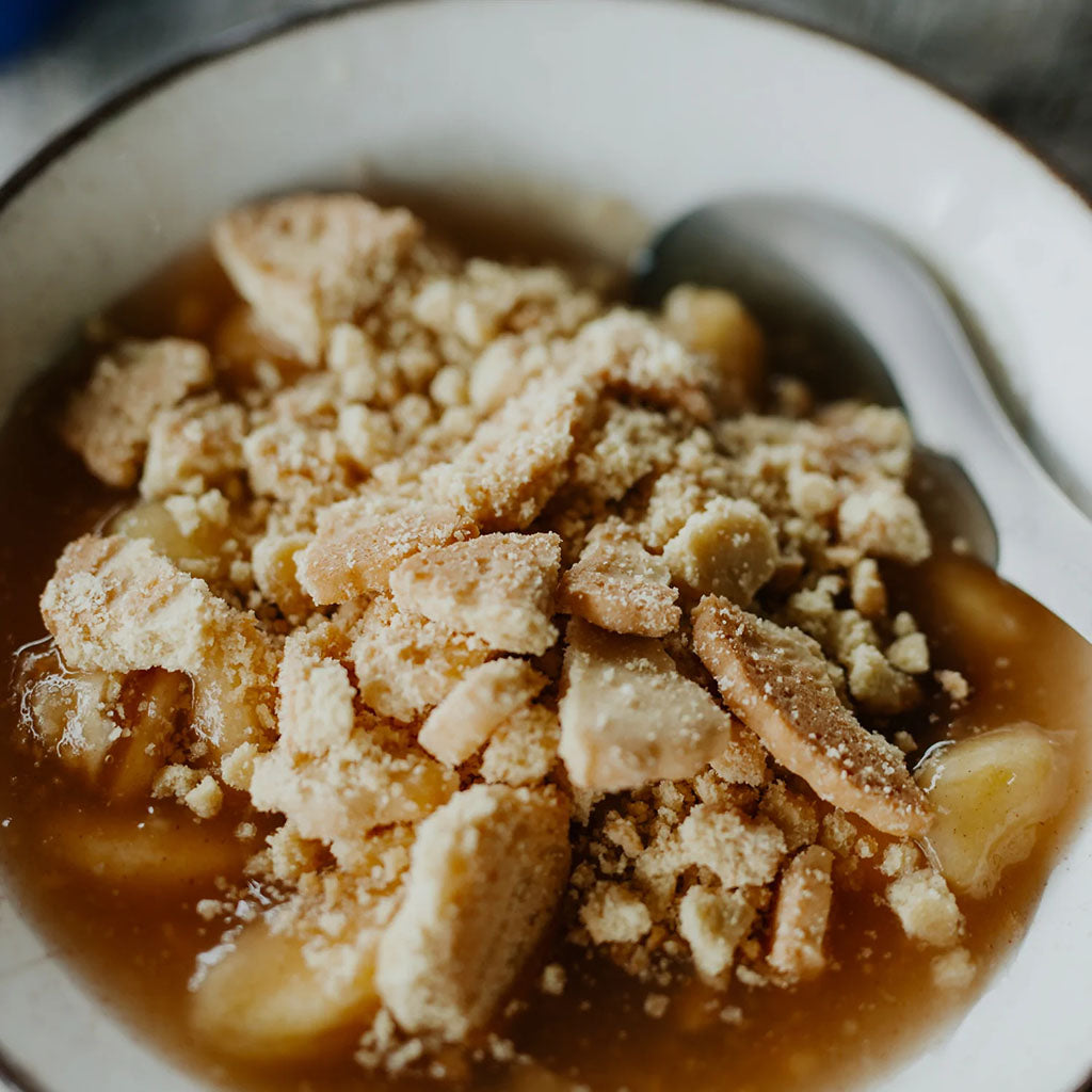 BackCountry Cuisine Freeze Dried Desserts - Regular Serve apple pie detail 2