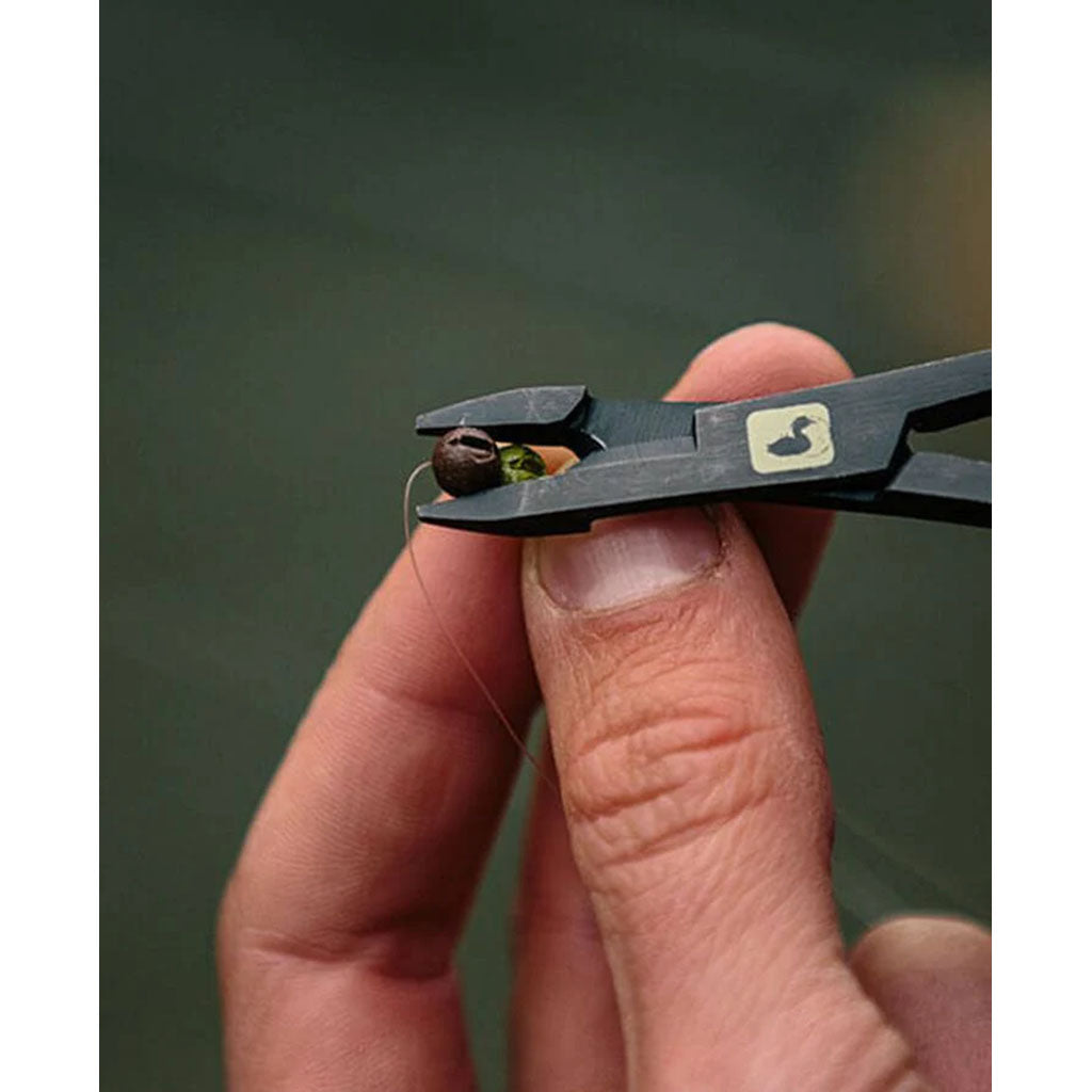 Loon Outdoors Rogue Quickdraw Forceps detail 3