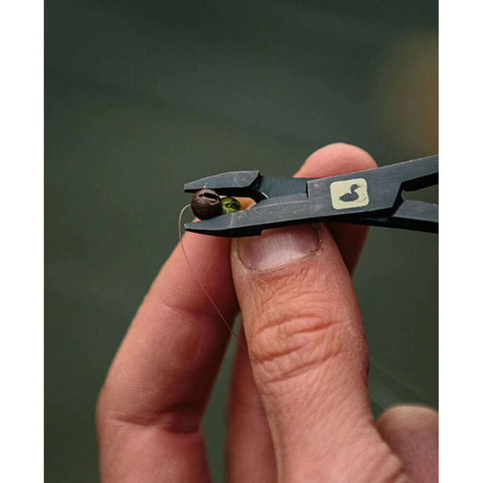 Loon Outdoors Rogue Quickdraw Forceps detail 3