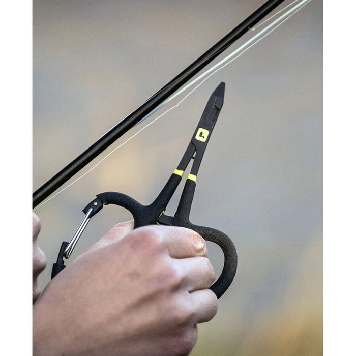 Loon Outdoors Rogue Quickdraw Forceps detail 1