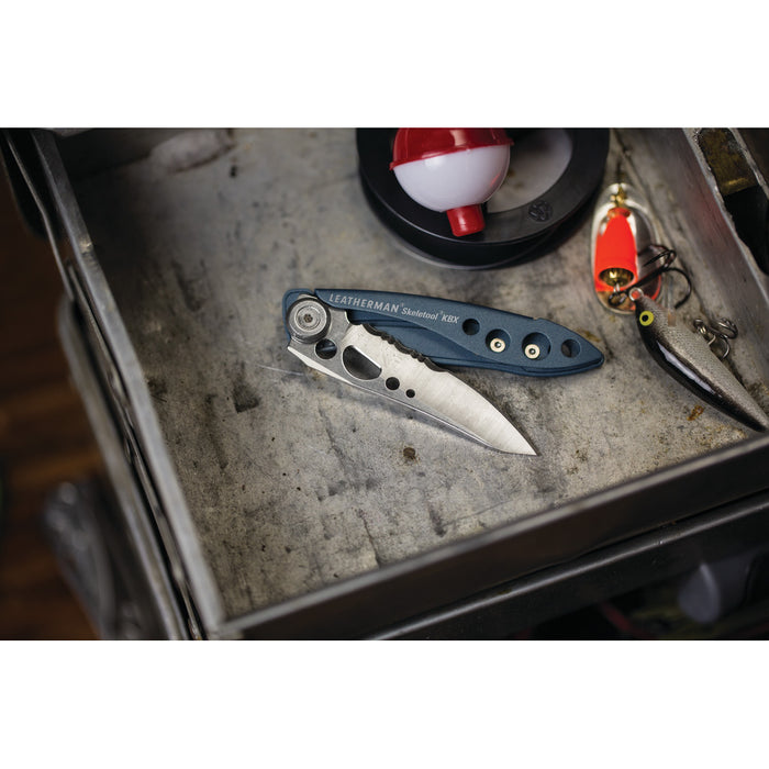 Leatherman Skeletool KBx - Versatile Folding Knife lifestyle 2