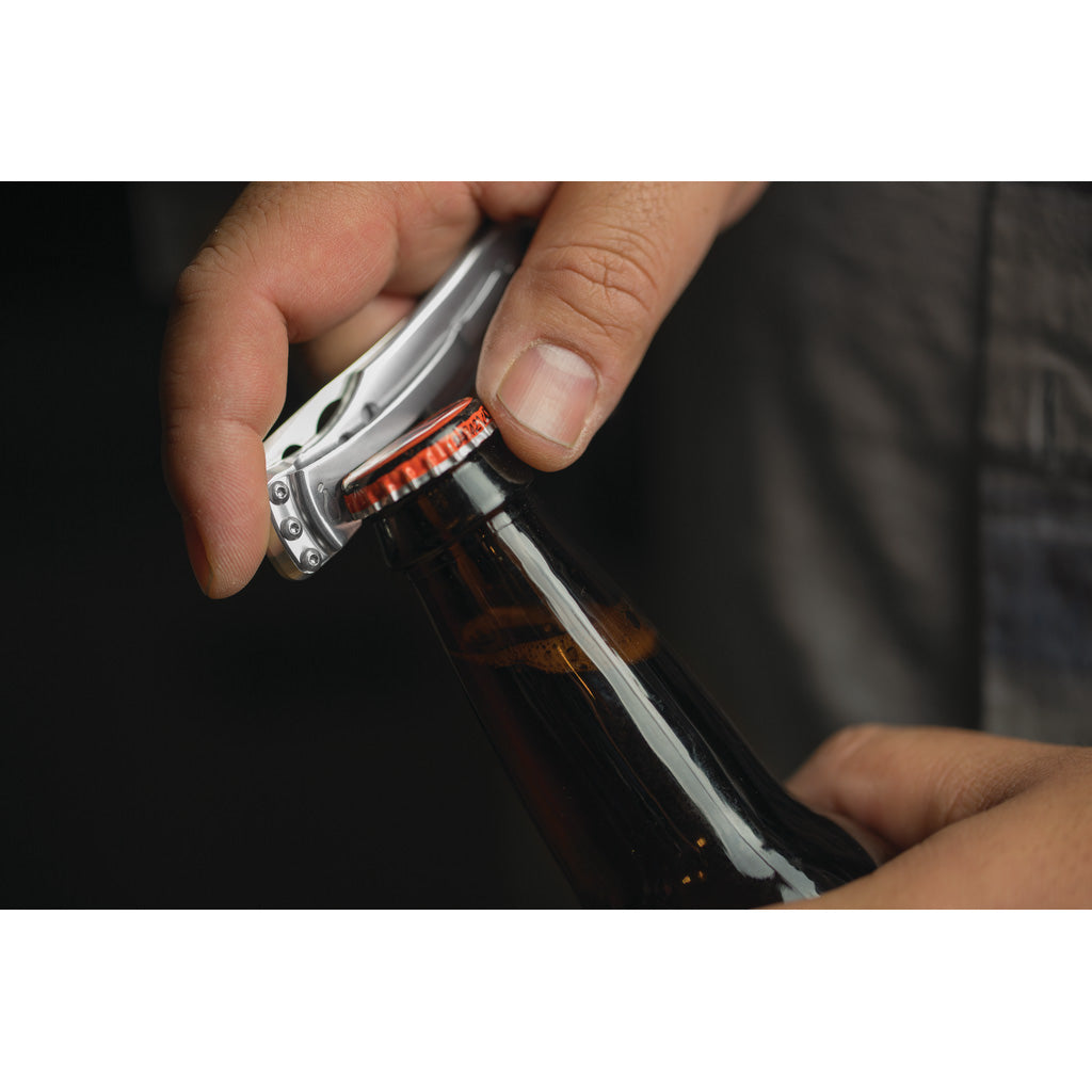Leatherman Skeletool KBx - Versatile Folding Knife lifestyle 1