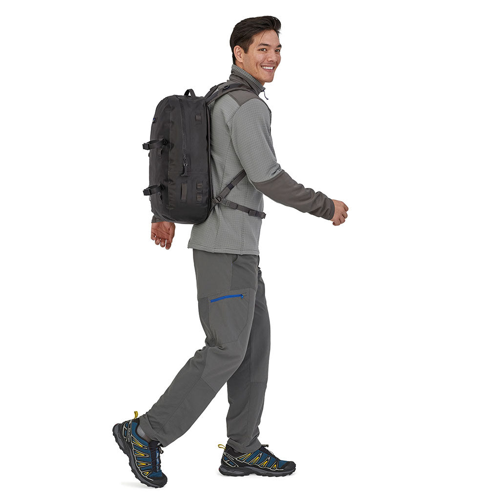 Patagonia Guidewater Backpack 29L - ink black detail 4