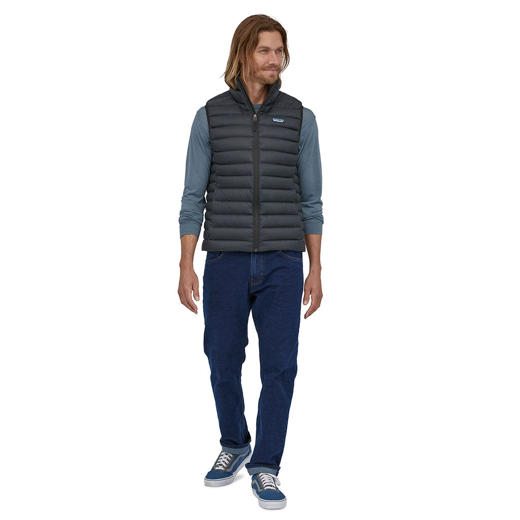 Patagonia Men's Down Sweater Vest black model full
