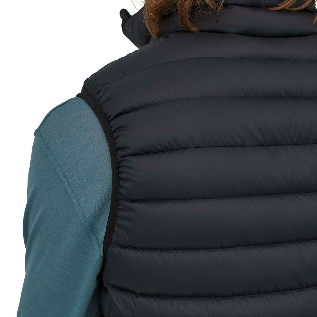 Patagonia Men's Down Sweater Vest black shoulder