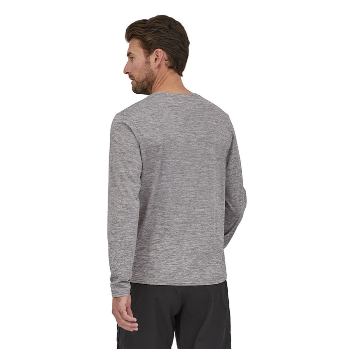 Patagonia Men's Long Sleeved Cap Cool Daily Shirt FEA model 2 back