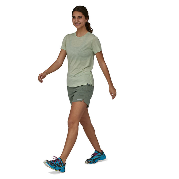 Patagonia Women's Multi Trails Shorts - 5 1/2 in. HMKG model full