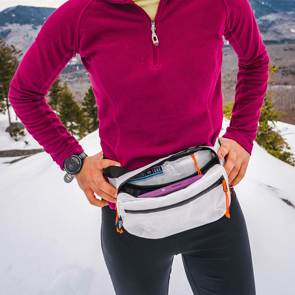 Hyperlite Mountain Gear Versa Pack lifestyle 9