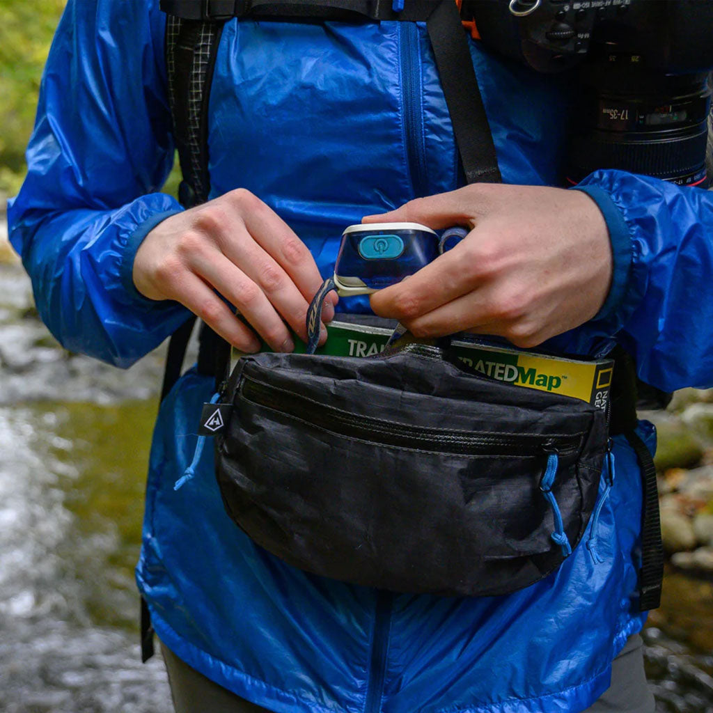 Hyperlite Mountain Gear Versa Pack lifestyle 1